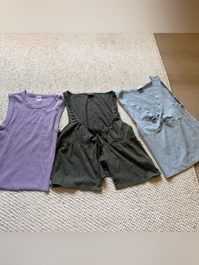 Aritzia tank top bundle